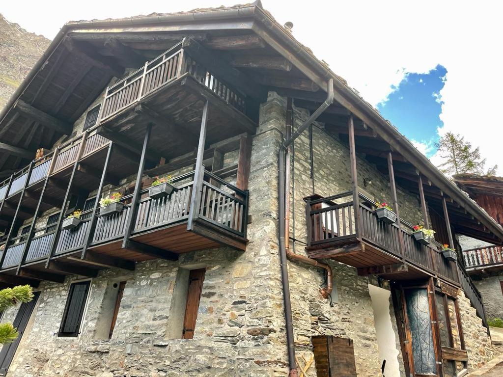 Jardin Des Anglais Rhêmes-Notre-Dame Exterior foto